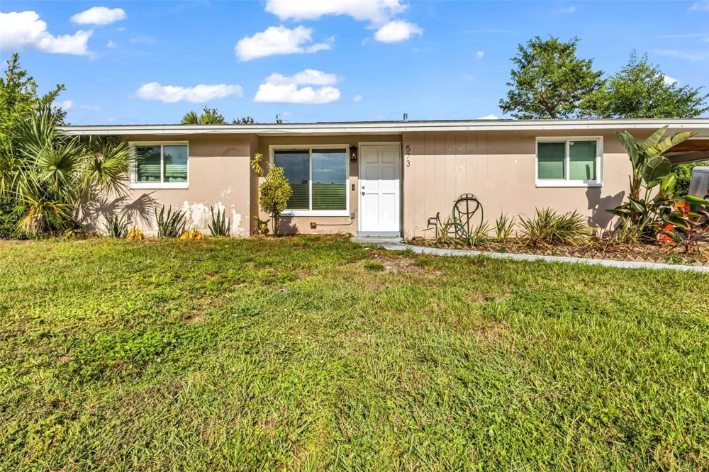 573 SKYLARK LANE NW Port Charlotte, FL 33952