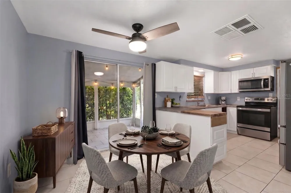 573 SKYLARK LANE NW Port Charlotte, FL 33952