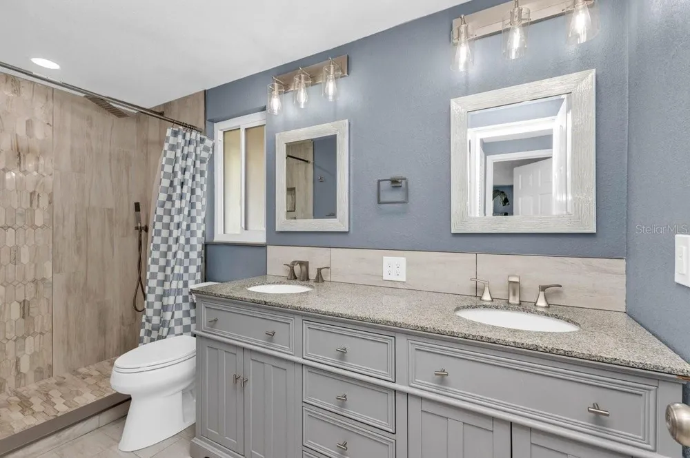 573 SKYLARK LANE NW Port Charlotte, FL 33952