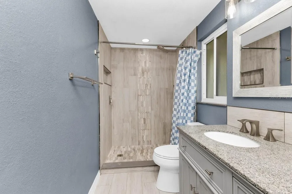 573 SKYLARK LANE NW Port Charlotte, FL 33952