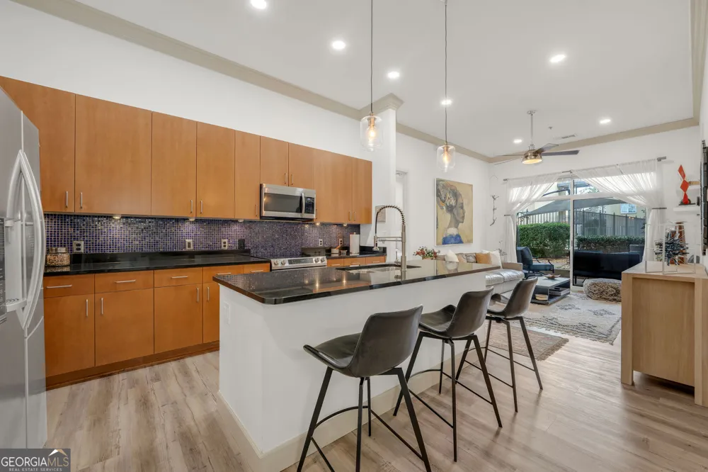711 Cosmopolitan DR NE Atlanta, GA 30324