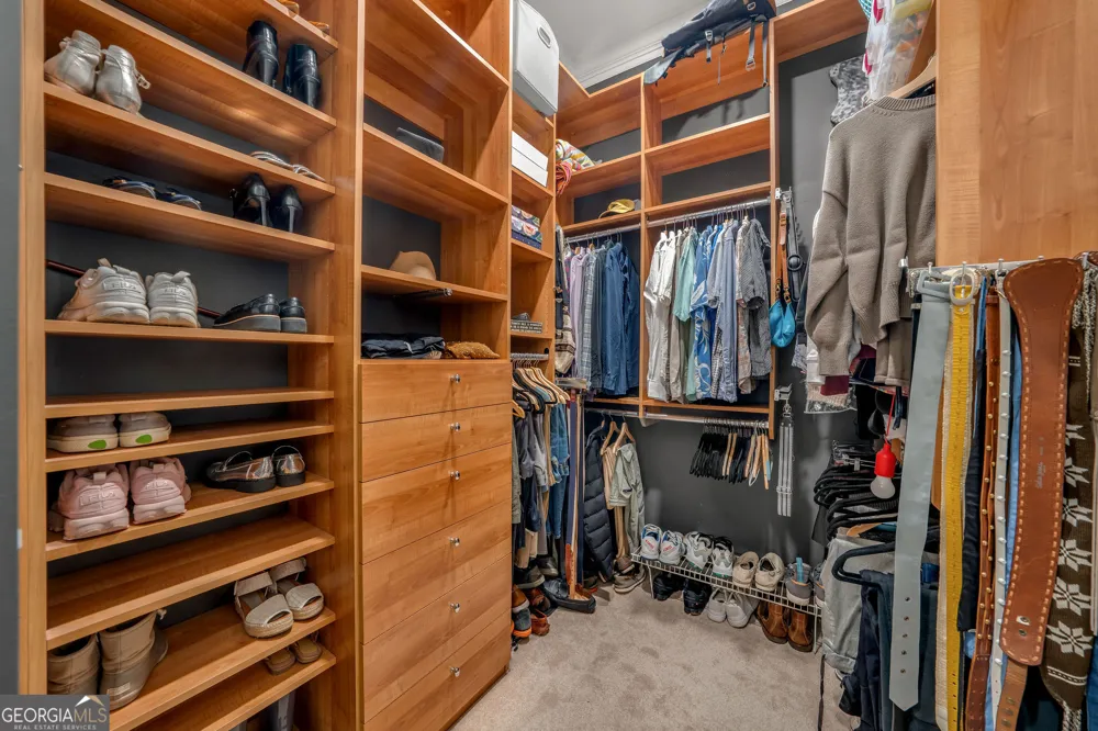 711 Cosmopolitan DR NE Atlanta, GA 30324