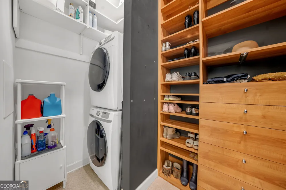 711 Cosmopolitan DR NE Atlanta, GA 30324