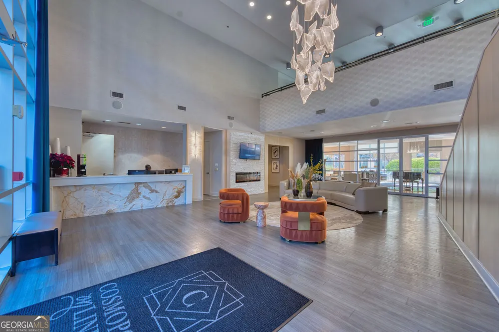 711 Cosmopolitan DR NE Atlanta, GA 30324