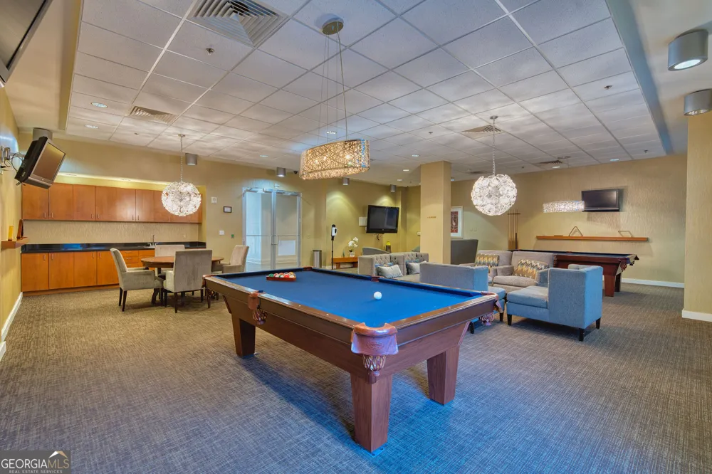 711 Cosmopolitan DR NE Atlanta, GA 30324