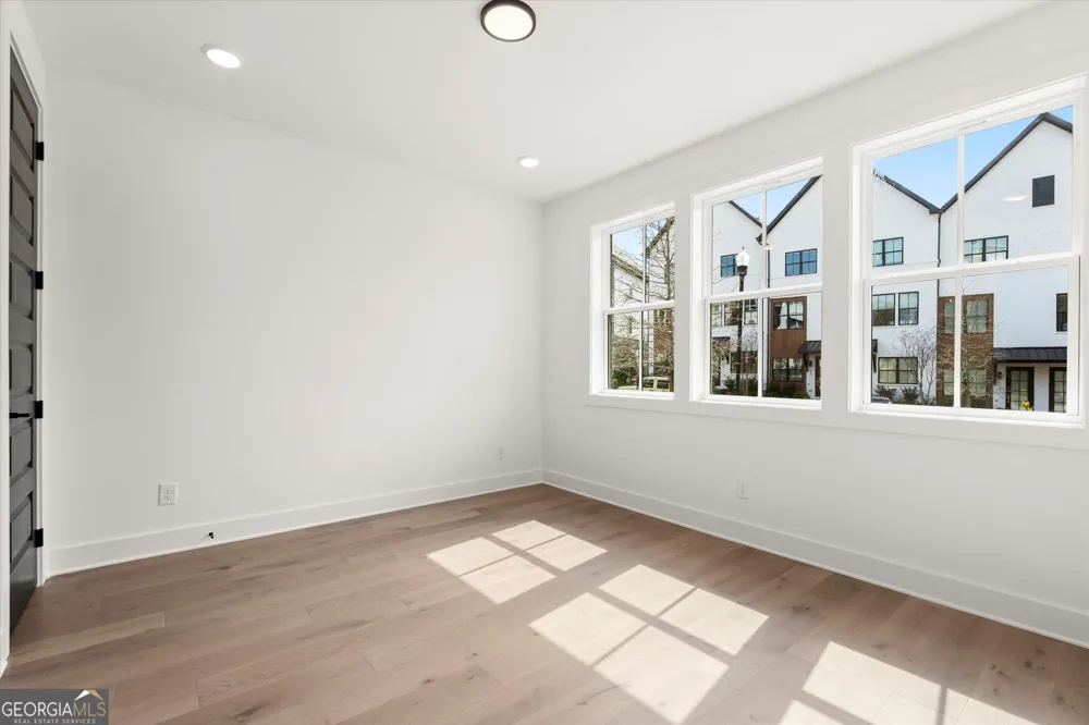 441 Mezzo LN Alpharetta, GA 30009