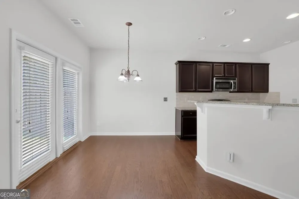 6155 Crested Moss DR Alpharetta, GA 30004
