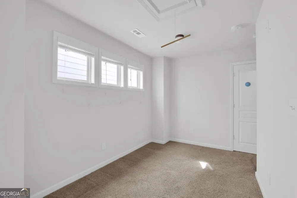 6155 Crested Moss DR Alpharetta, GA 30004