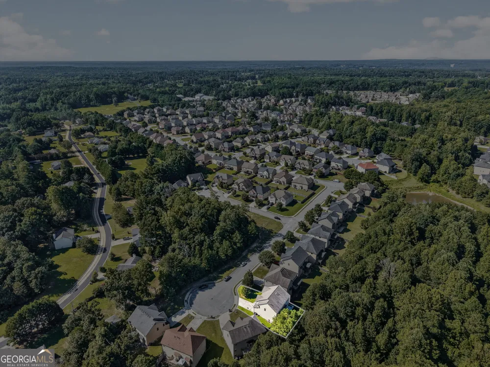 993 Bentley Estate DR Dacula, GA 30019