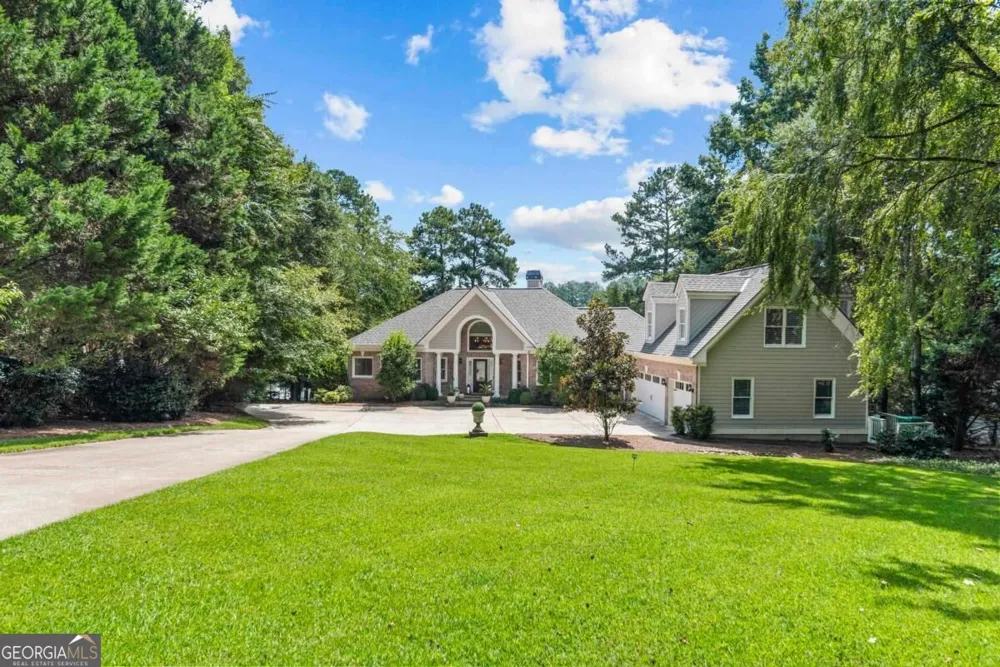 1080 Shoal Creek CT Greensboro, GA 30642