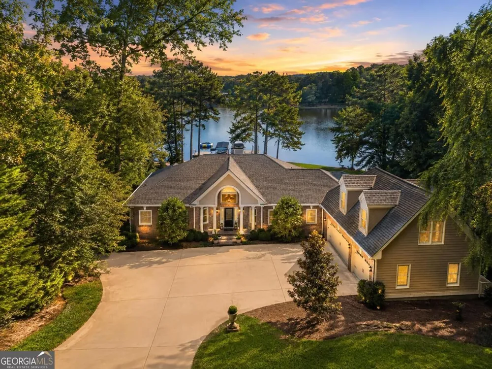 1080 Shoal Creek CT Greensboro, GA 30642