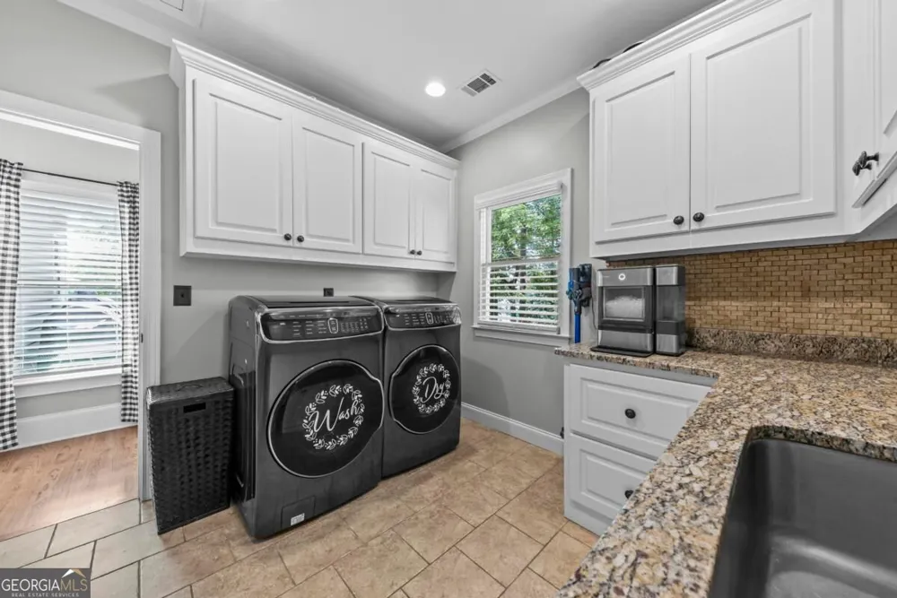 1080 Shoal Creek CT Greensboro, GA 30642