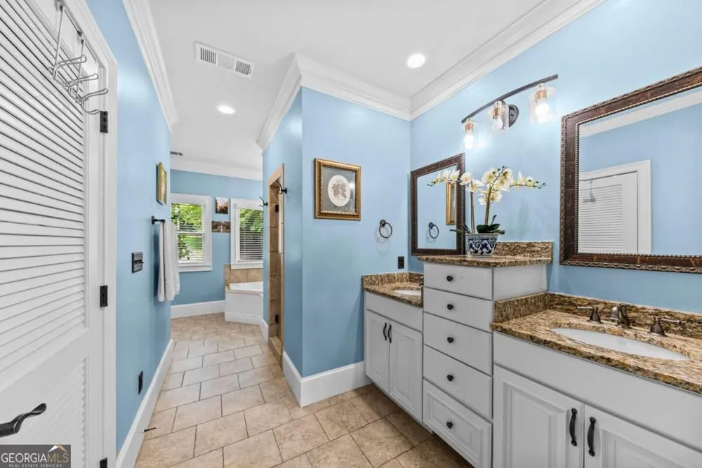 1080 Shoal Creek CT Greensboro, GA 30642