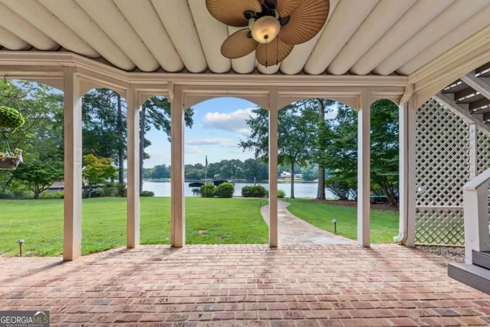 1080 Shoal Creek CT Greensboro, GA 30642
