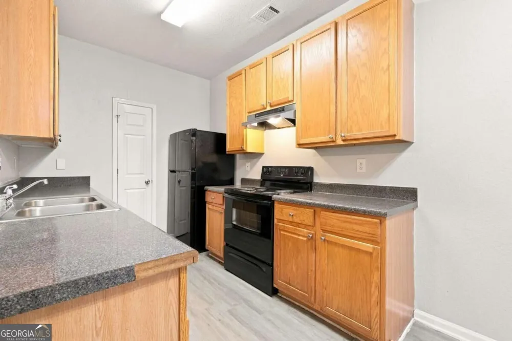 7130 Brookview WAY Riverdale, GA 30274