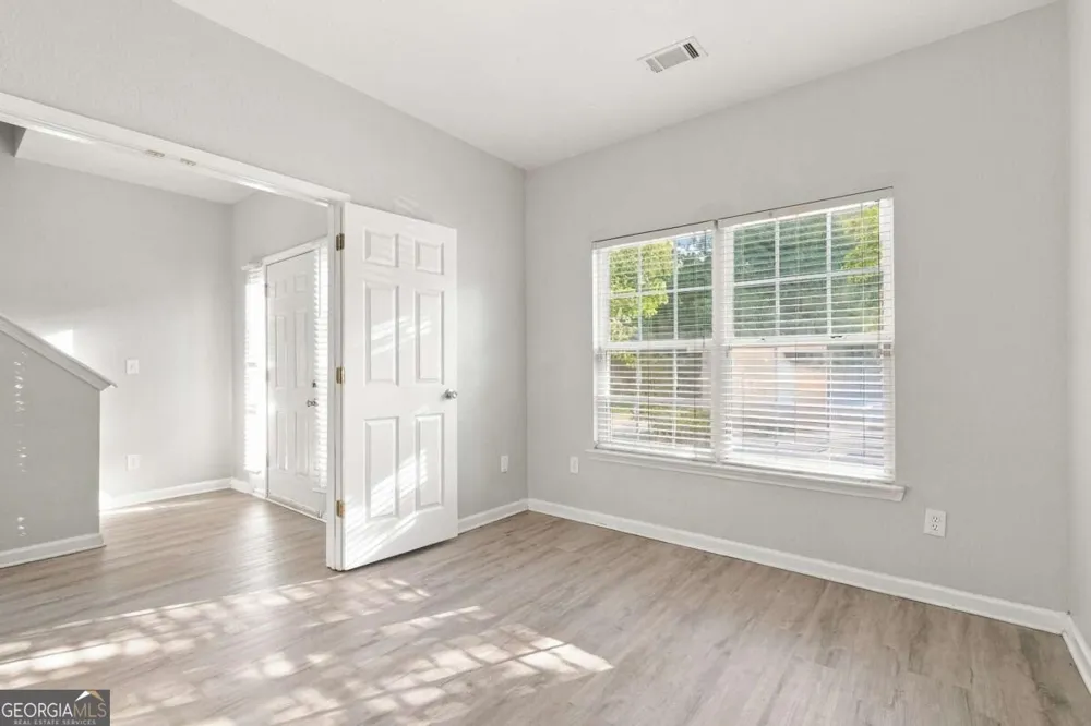 7130 Brookview WAY Riverdale, GA 30274