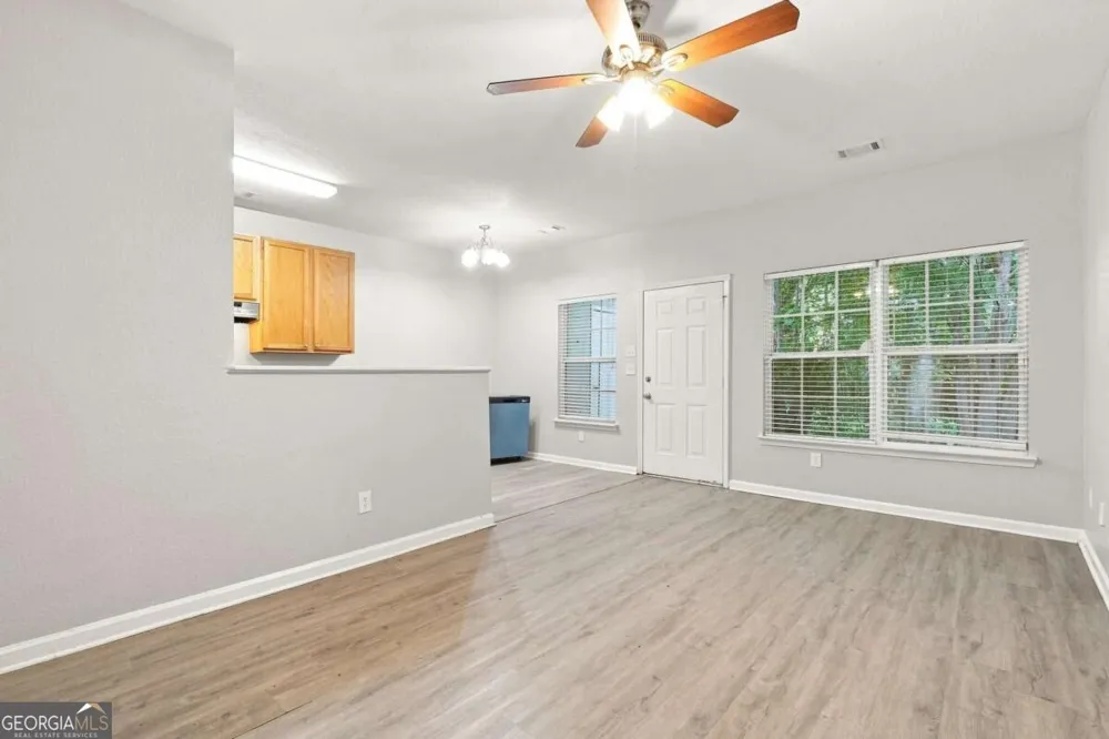 7130 Brookview WAY Riverdale, GA 30274