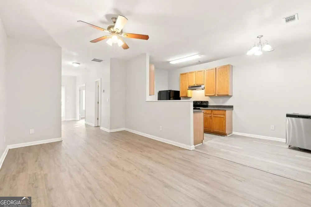7130 Brookview WAY Riverdale, GA 30274