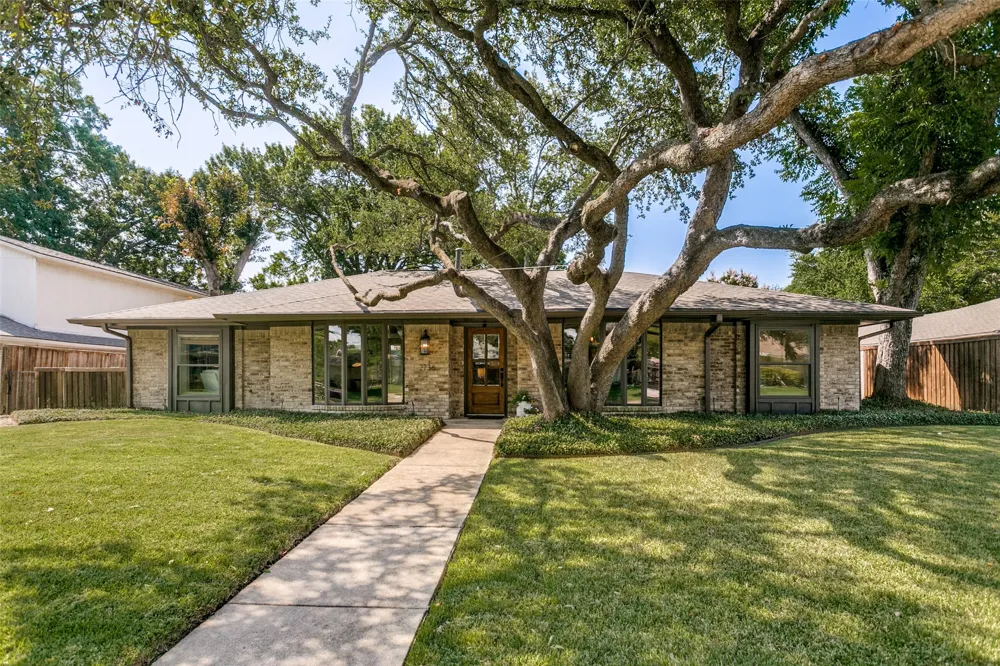2736 Grandview Drive Plano, TX 75075