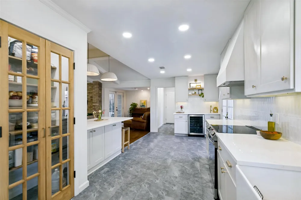 2736 Grandview Drive Plano, TX 75075
