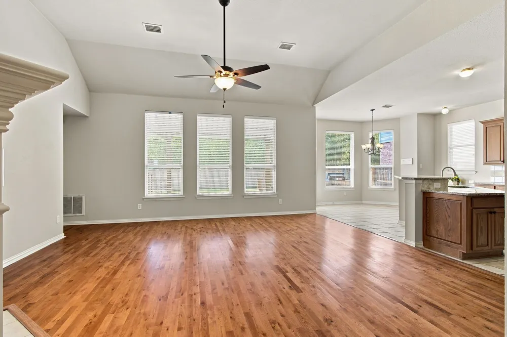 8609 Brook Hollow Drive McKinney, TX 75072
