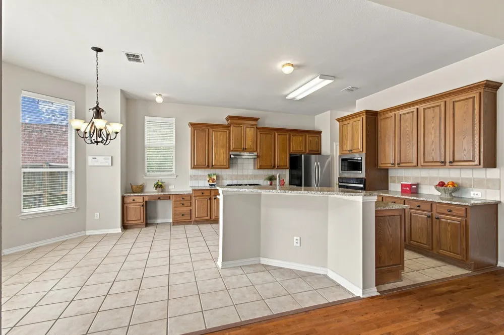8609 Brook Hollow Drive McKinney, TX 75072