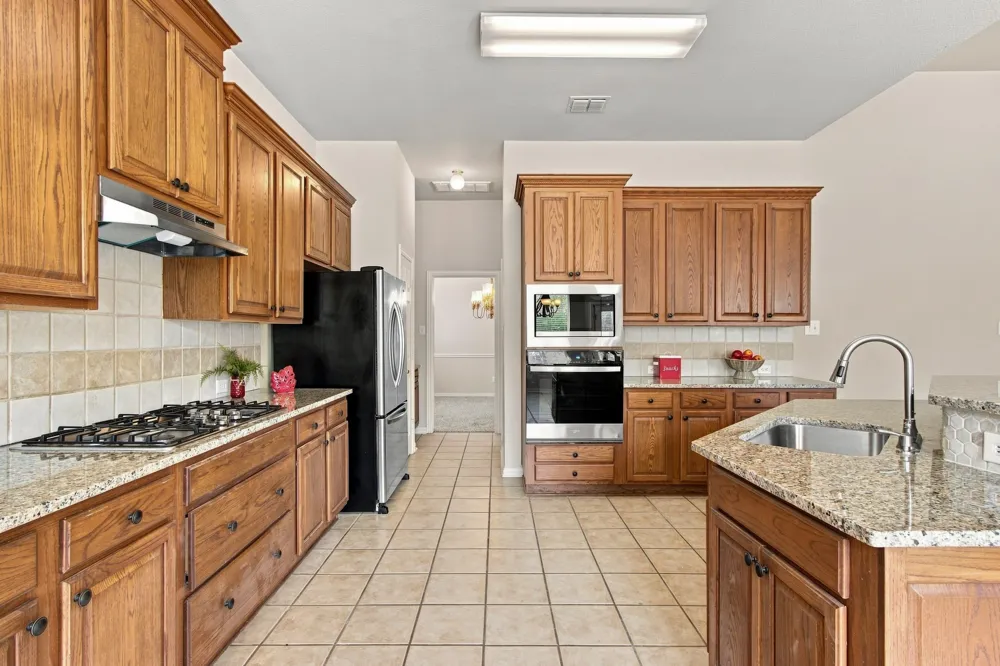 8609 Brook Hollow Drive McKinney, TX 75072