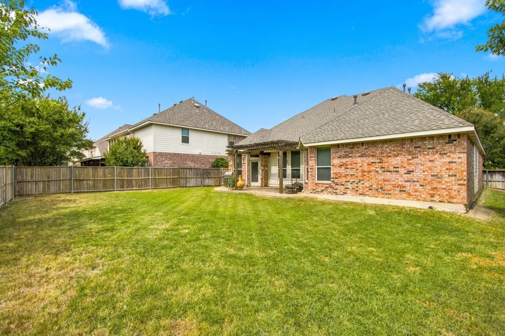 8609 Brook Hollow Drive McKinney, TX 75072