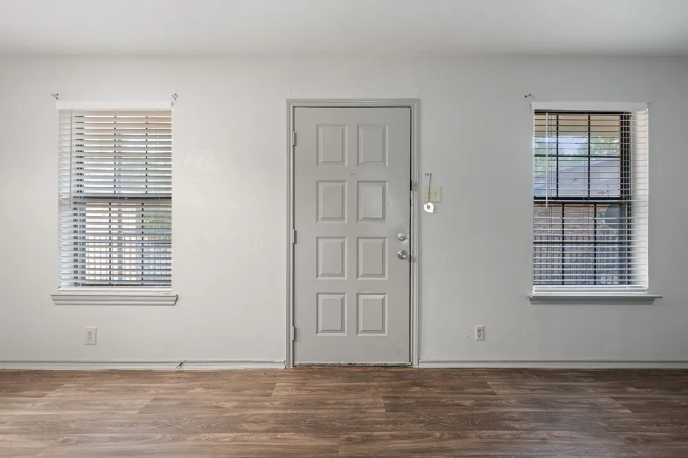 1108 Elm Street #8 Denton, TX 76201