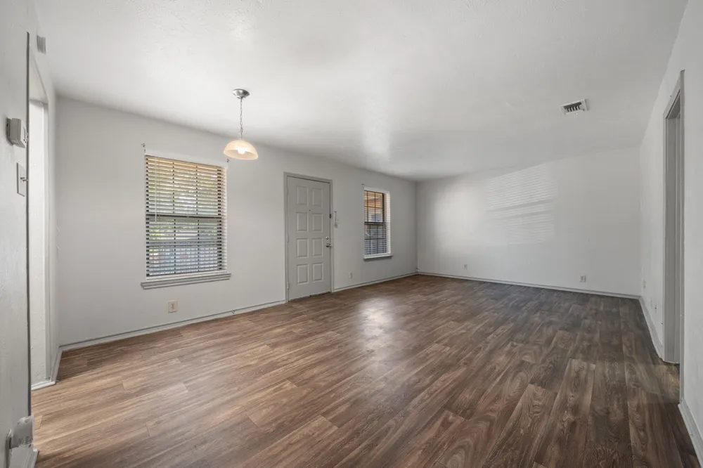 1108 Elm Street #8 Denton, TX 76201