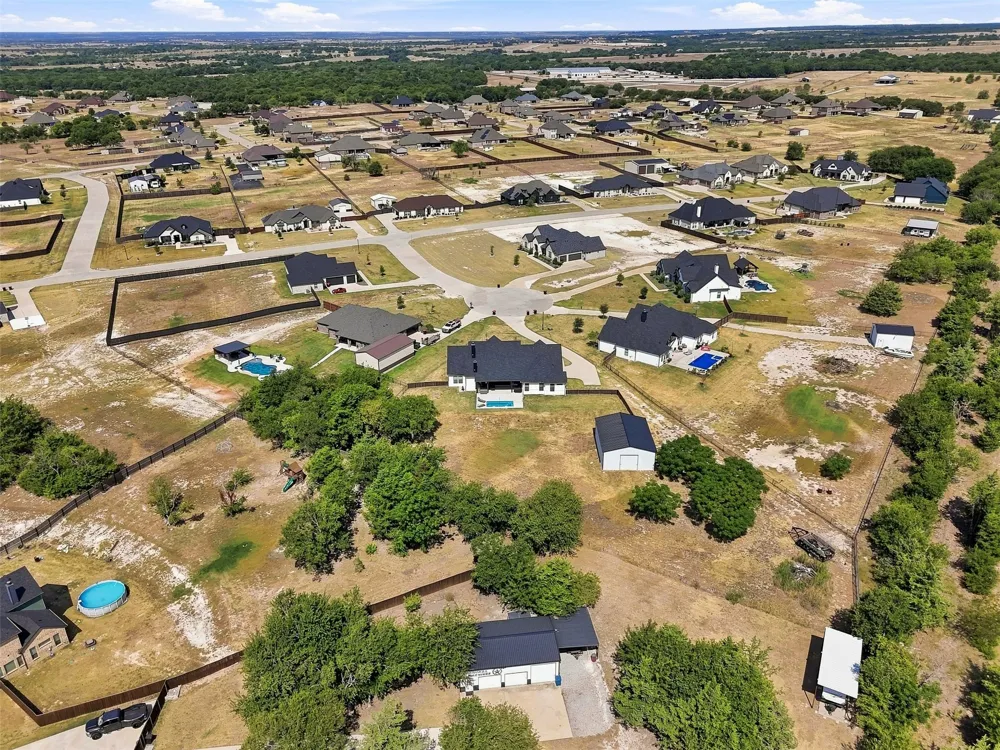 21 Reid Court Waxahachie, TX 75167
