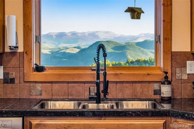 5433 Rim Road Livermore, CO 80536