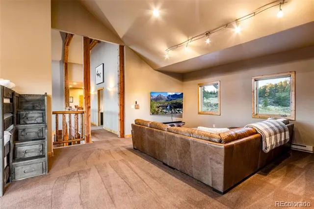 5433 Rim Road Livermore, CO 80536