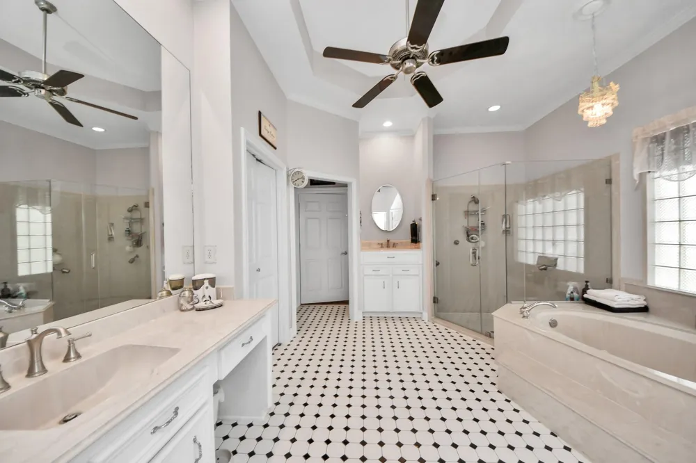 2627 Old South Drive Richmond, TX 77406