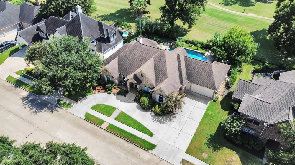 2627 Old South Drive Richmond, TX 77406