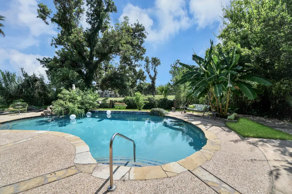 2627 Old South Drive Richmond, TX 77406
