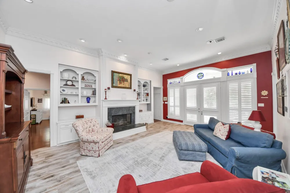 2627 Old South Drive Richmond, TX 77406
