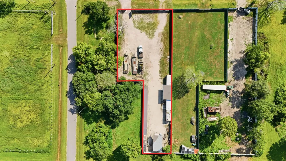 1406 Hill Avenue League City, TX 77573
