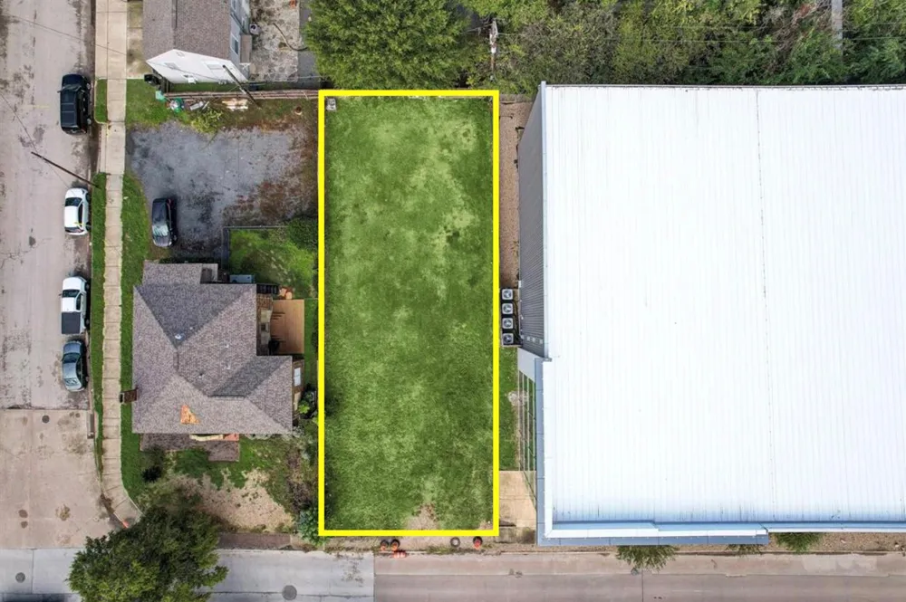 1826 Richmond Avenue Houston, TX 77098