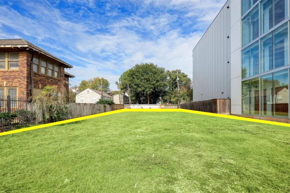 1826 Richmond Avenue Houston, TX 77098