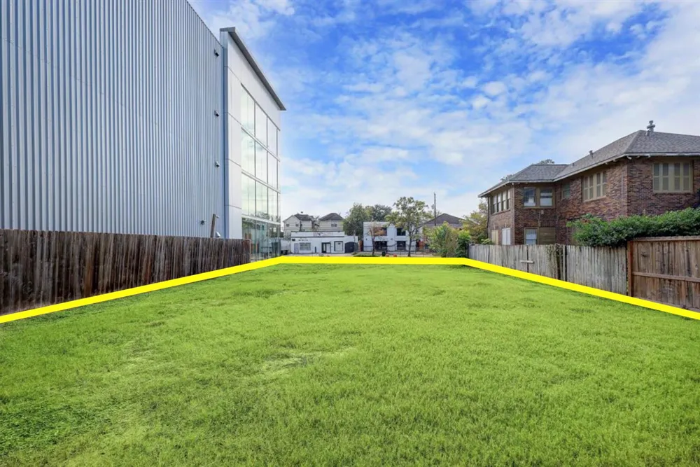 1826 Richmond Avenue Houston, TX 77098