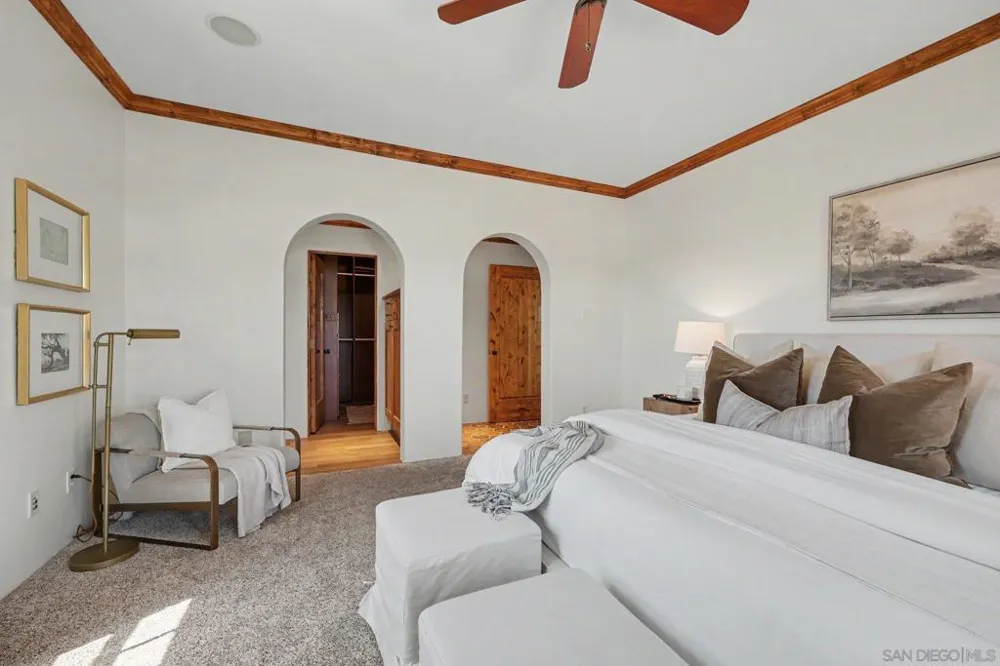 7929 Entrada De Luz East San Diego, CA 92127