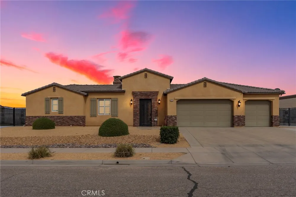 6757 Serrano Hesperia, CA 92345