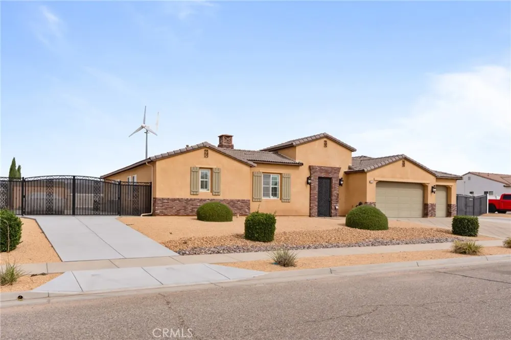 6757 Serrano Hesperia, CA 92345