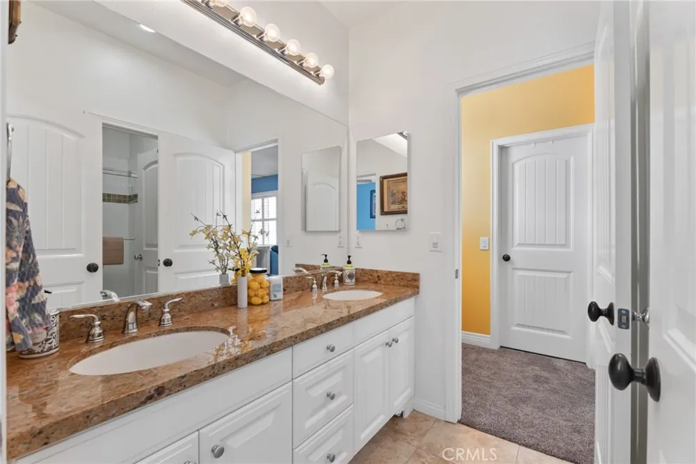 6757 Serrano Hesperia, CA 92345
