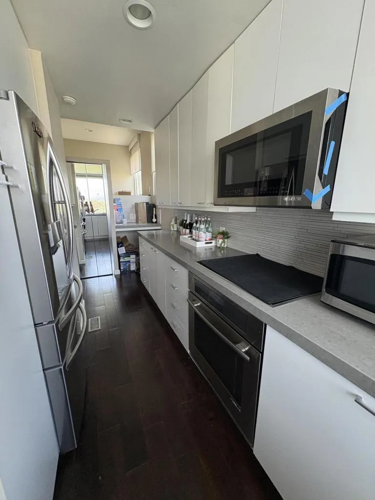 2410 Lyric Avenue Los Angeles, CA 90027