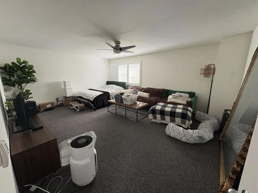2410 Lyric Avenue Los Angeles, CA 90027