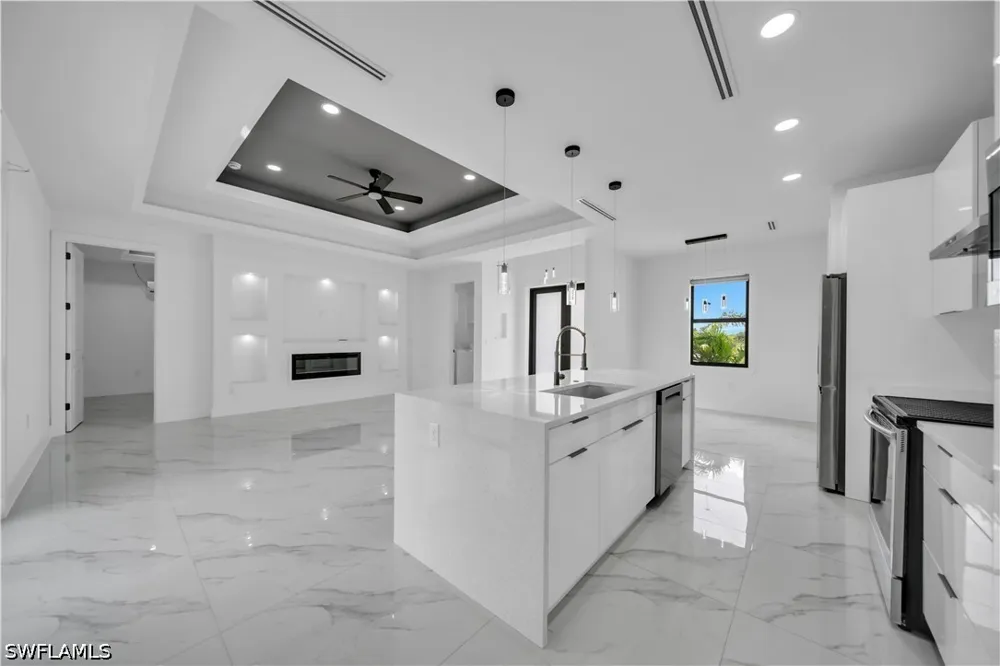 NE 15th Lane Cape Coral, FL 33909