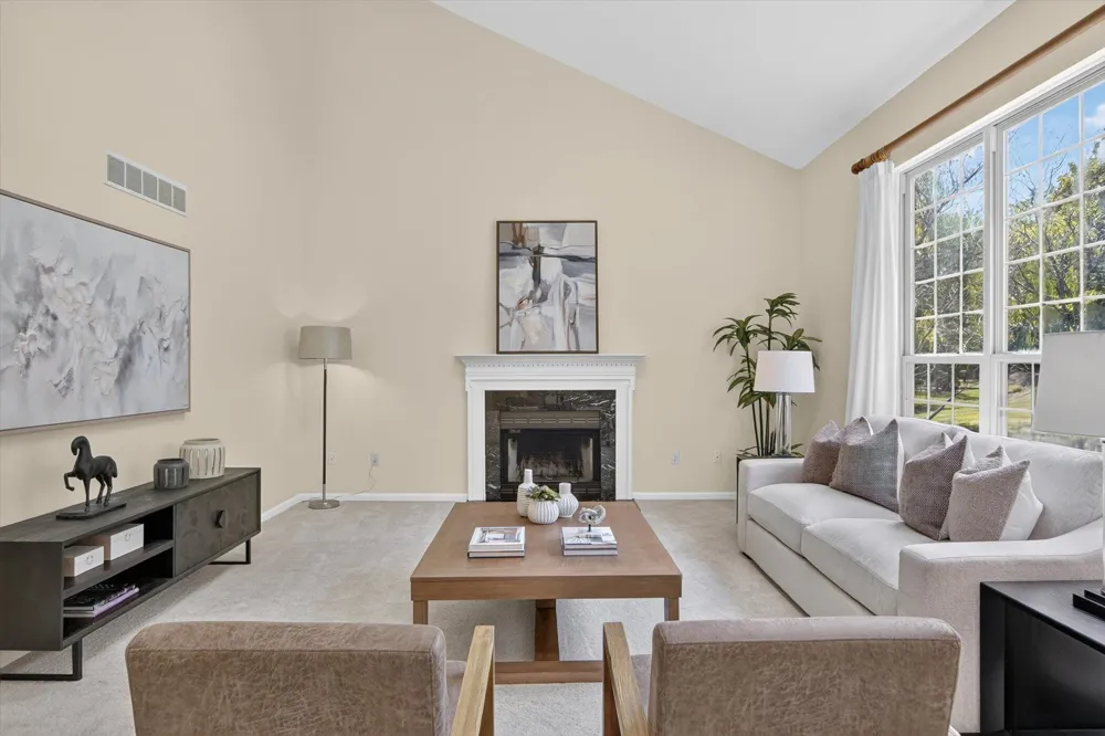 4905 Ravine Court Ann Arbor, MI 48105