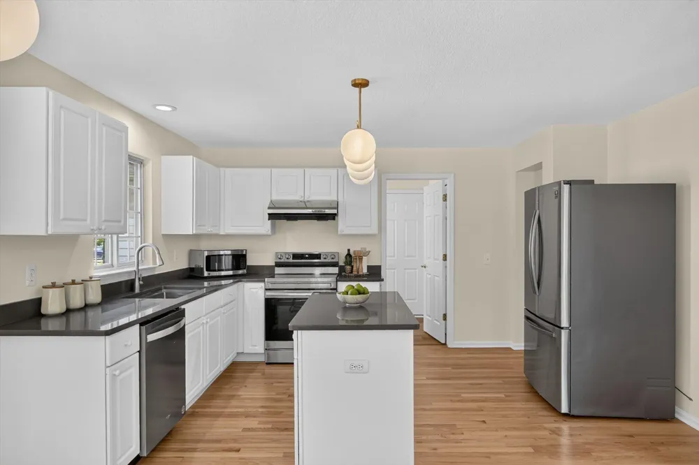 4905 Ravine Court Ann Arbor, MI 48105
